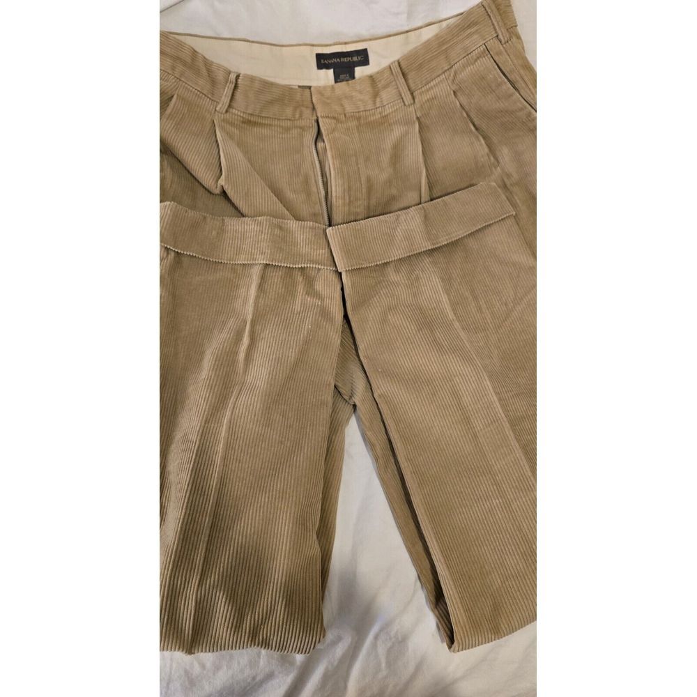 VINTAGE Banana Republic Pants Mens 38x 32Tan Corduroy Pleated Safari Portugal - Picture 2 of 4